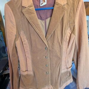 Artka - Discontinued Brand - Tan Blazer with Notched Lapels and Tailored Fit